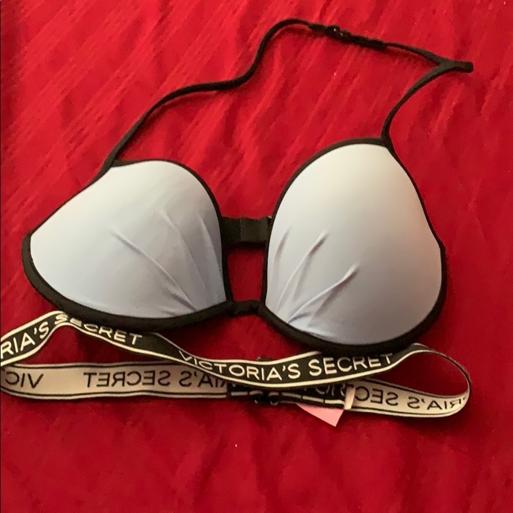Victoria Secret Bikini - Picture 3 of 7